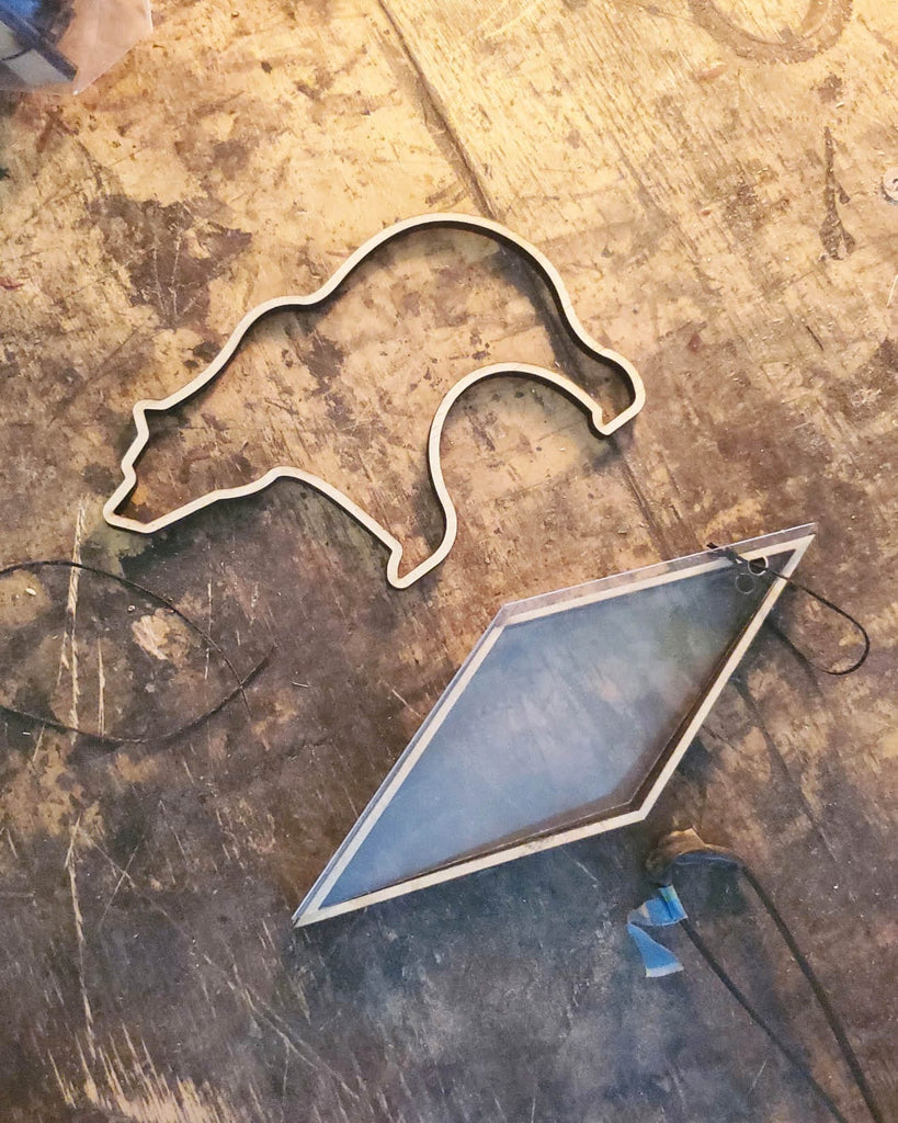 Good Livin' Ceramics Workshop Pressed Flower Acrylic Hanger Workshop - Symme Trees (Oct 11)