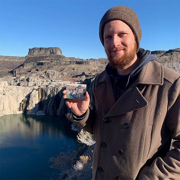 Ian Blackhall Scott Workshop Pigments & Pours with Ian Blackhall Scott